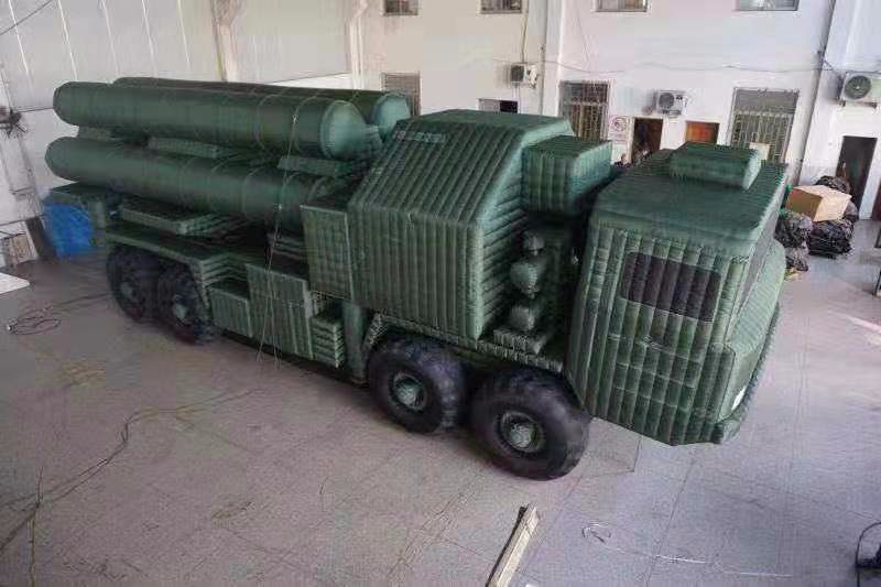 印江导弹车